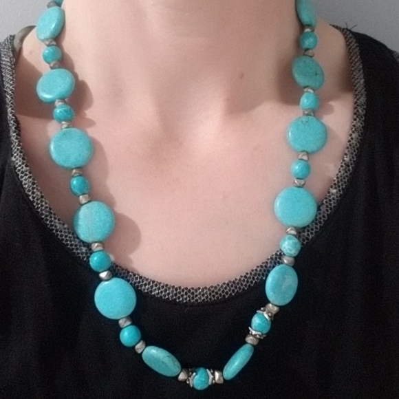 Artisan Jewelry - Artisan Turquoise Necklace and Bracelet Set